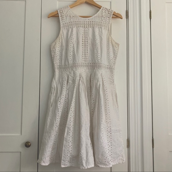 RW&CO White Broderie Anglaise/ Eyelet Lace Dress - Picture 1 of 12